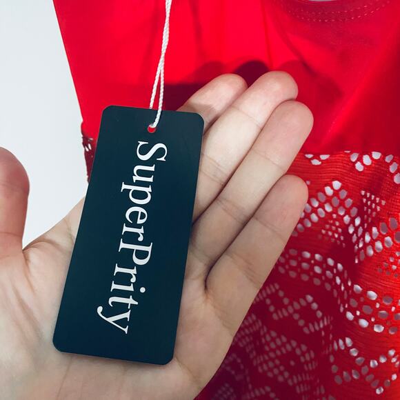 SuperPrity NWT Red Crochet Lace Tankini Top Crossover Back Flattering Sz L - Picture 8 of 11